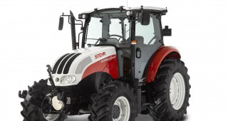 Тракторите от серията Steyr Kompakt предлагат надеждност и безкомпромисно качество