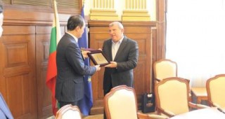 Министър Димитър Греков: Необходимо е сътрудничеството с Казахстан да се разшири
