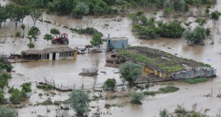 Над 50% от къщите в пострадалия от наводнението варненски квартал 