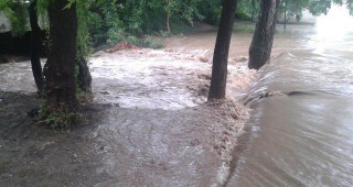 Повече от 30 млн. лева ще са нужни за справяне с щетите от наводнението в Добричко
