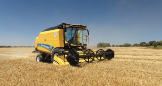 New Holland Agriculture завършва TC серията с нов 4-сламотръсен модел