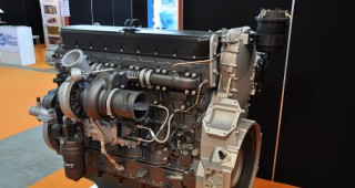 Двигател на годината® 2014 за задвижване на новите комбайни Case IH Axial-Flow 9240