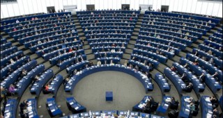 ЕП ще гласува 126.7 млн. евро хуманитарна помощ за пострадалите от природни бедствия
