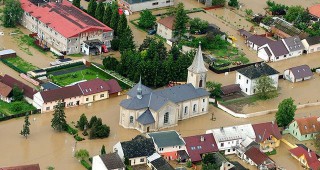 EK отпуска 10,5 млн евро на България за справяне с щетите от наводненията