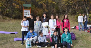 Деца от сливенски училища се състезаваха На Сините камъни