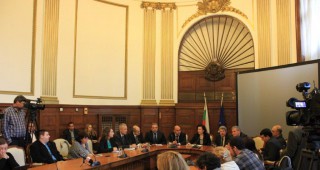 Министър Танева: Приоритет на МЗХ ще е балансираното развитие на българското земеделие