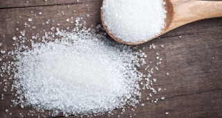 Отчитат се леки изменения на средните цени по веригата на предлагане на бяла кристална захар