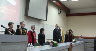 Абсолвенти на Аграрния факултет в Стара Загора получиха дипломите си