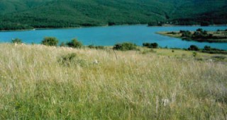 Проверки на ИАРА установиха нарушения на язовир Цонево, река Дунав и язовир Христо Смирненски