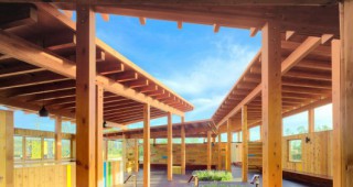 Пътуваща изложба показва възможностите на дървения материал за строене на сгради в градска среда