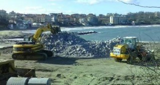 От 15-ти май забраняват строителството в курортите край Варна