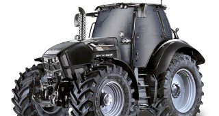 Тракторът DEUTZ-FAHR 7250 WARRIOR е със светлинен пакет LED от най-ново поколение