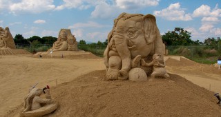 Откриват Фестивала на пясъчните скулптури в Бургас