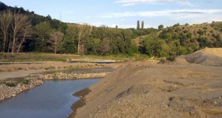 България прави стъпка напред в регулирането на добива на инертни материали от реките