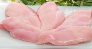Охладеното пилешко месо поевтиня в четири области