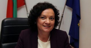 Министър Василева ще се срещне с кмета на Бургас