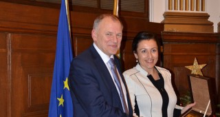 Министър Десислава Танева се срещна с европейския комисар за здравеопазване и безопасност на храните д-р Витянис Андрюкайтис