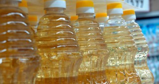 Цените на рафинирано слънчогледово олио остават без промяна