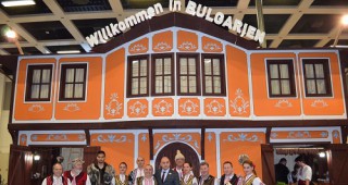 С оригинална копривщенска къща се представи България на Зелената седмица - 2016 в град Берлин