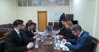 Русия има интерес за смесени предприятия и оранжерии с български фирми