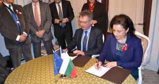 МЗХ и Националната служба за земеделски и морски продукти на Франция подписаха протокол за задълбочаване на сътрудничеството