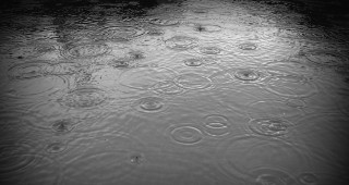 Жълт код в 18 области на страната заради интензивни валежи от дъжд
