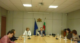 Заместник - министърът на околната среда и водите Красимир Живков обобщи резултатите от проверките на речните корита
