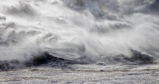 За Черно море е обявен жълт код за вятър и силно вълнение