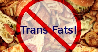Евродепутати призовават за намаляване на трансмазнините в храните