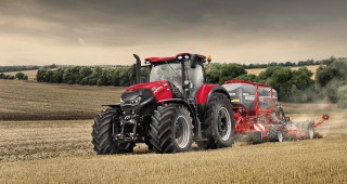 Case IH спечели приза Трактор на годината за 2017 с Optum 300 CVX