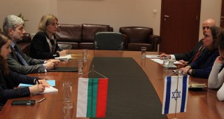 Министър Нено Димов се срещна с посланика на Израел