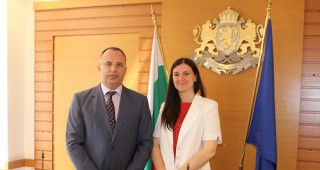 Министър Порожанов се срещна с Текла Харангозо, извънреден и пълномощен посланик на Унгария