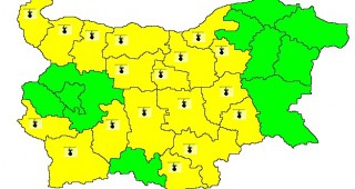 НИМХ обяви жълт код за високи температури в 18 области на страната