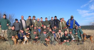 Закриват две ловни дружинки в Котелско заради бракониерство
