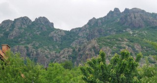 Природозащитни организации се обявяват против уволнението на директора на Природен парк Сините камъни