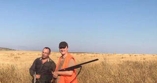 Министър Румен Порожанов и зам.-министър Атанас Добрев откриха ловния сезон за прелетен дивеч