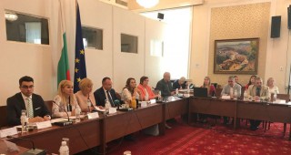 Министър Порожанов: Само единна европейска регулация може да реши въпроса с двойното качество на храните