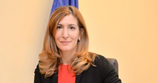 Министър Ангелкова и дипломати ще засадят дръвчета за Световния ден на туризма