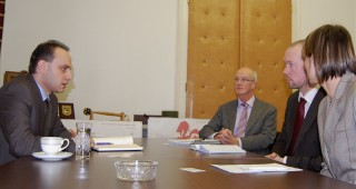 Заместник-министър Борисов обсъди окрупняването на земеделските земи с холандски експерти