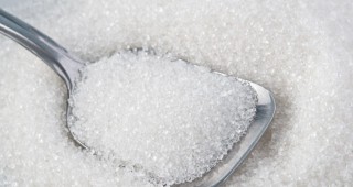 Лек ръст в цената на захарта в супермаркетите