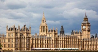 Декларация за оставане на Великобритания в европейския митнически съюз гласува Долната камара на британския парламент