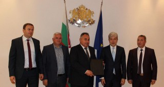 Пловдив и Доспат ще строят инсталации за отпадъци по ОПОС