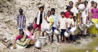 Проблемът с недостига на питейна вода в Индия се задълбочава