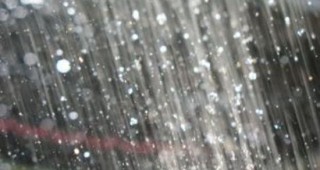 От НИМХ към БАН обявяват жълт код за дъжд и вятър в 23 области на страната