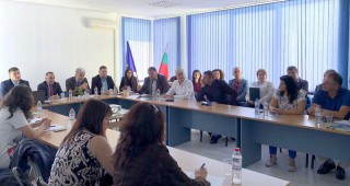 Министър Димов запозна кметовете от района на Рила с мерките за изпълнение на осъдително решение на Съда на ЕС