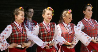 Бургас отново става сцена на народни танци и музика от цял свят