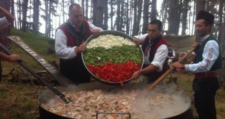 Фестивал на селската кухня в рамките на Фермер Експо Раковски 2018