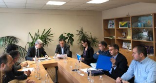 Започнаха срещи с големите промишлени оператори на територията на община Бургас за чистотата на въздуха