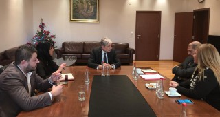 Министър Димов започна разговори с Юлен АД за концесията на ски зона Банско