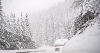 Бедствено положение в Смолянска област заради снега